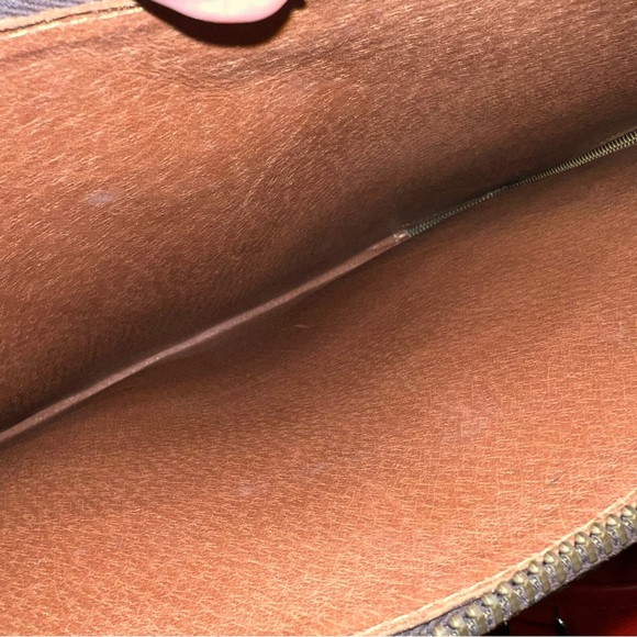 Authentic Louis Vuitton documents case bag❤️ - Picture 8 of 11